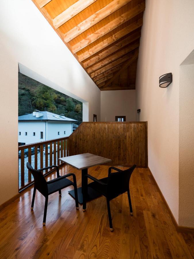 Hotel Rural Las Montanas De Pumar Besullo Exterior photo
